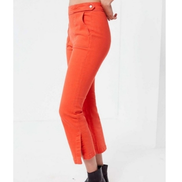 Urban Outfitters BDG Cropped Kick Coral Jeans NEW - Picture 3 of 8